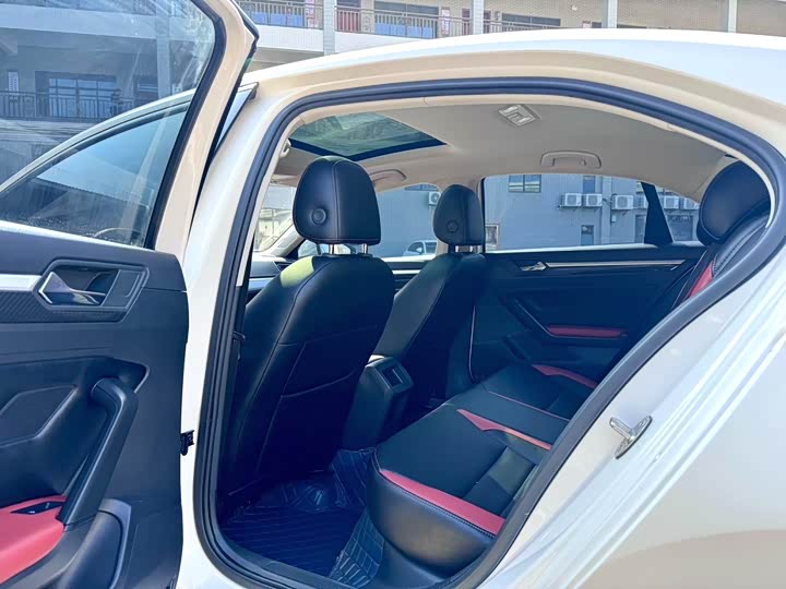 Фото 6 - Volkswagen Lamando L