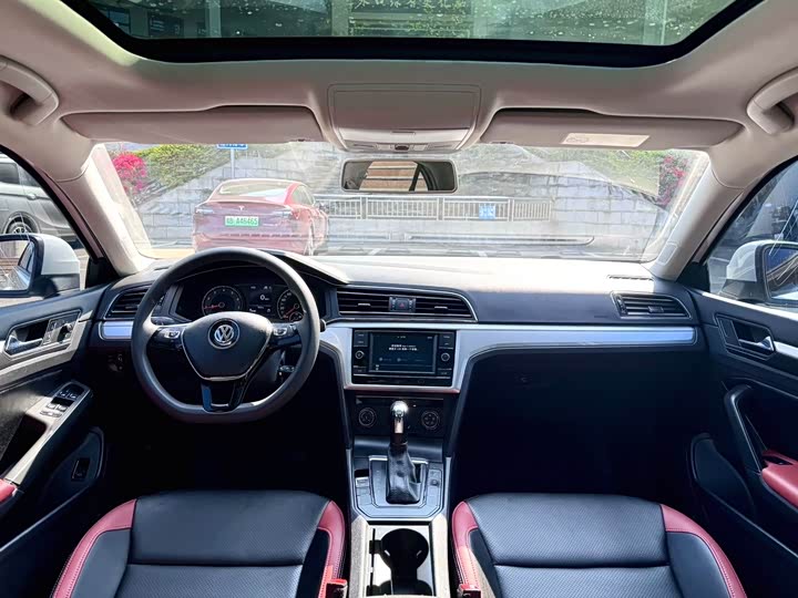 Фото 7 - Volkswagen Lamando L