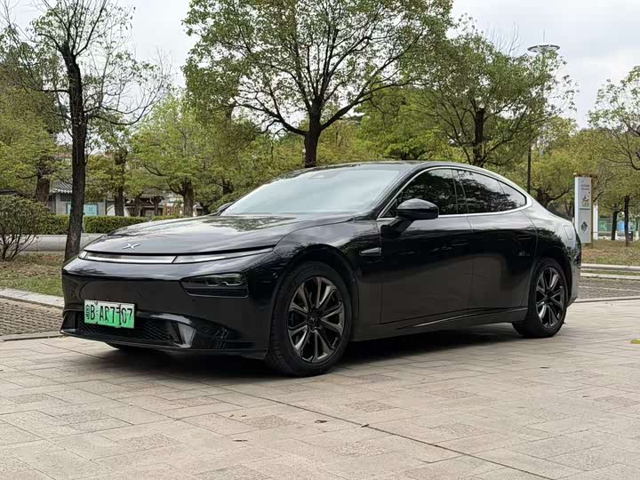 Фото 1 - XPeng P7