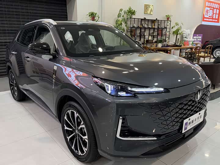 Changan CS55 Plus Hybrid 2025 2025款 智慧新蓝鲸 125km 战舰版