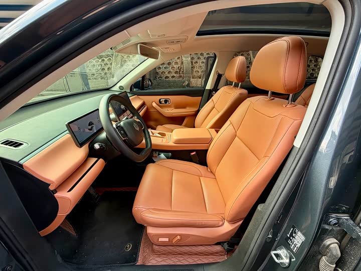 Фото 9 - Leapmotor C10