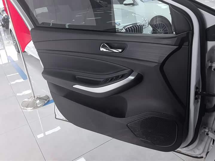 Фото 7 - Chery Arrizo 5