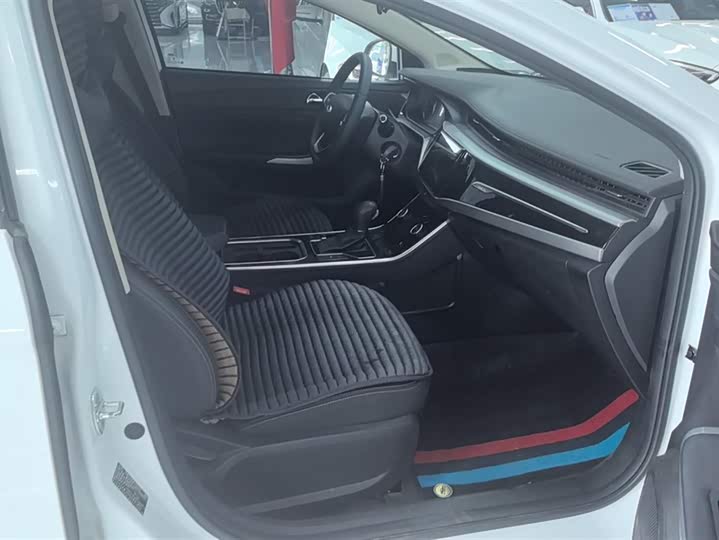 Фото 8 - Chery Arrizo 5