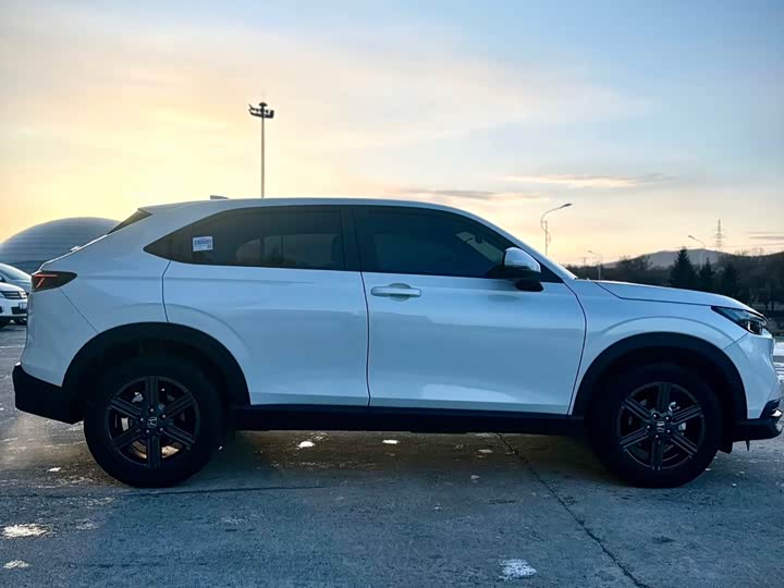 Photo 6 - Honda XR-V