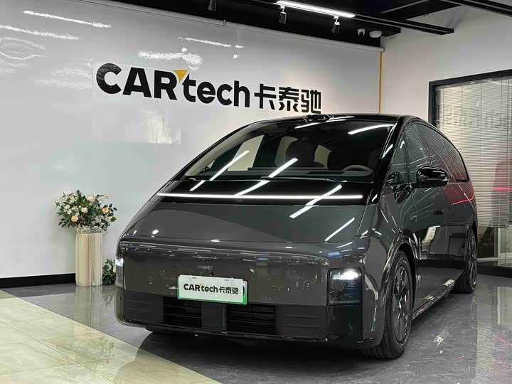 Фото 1 - LiXiang Mega