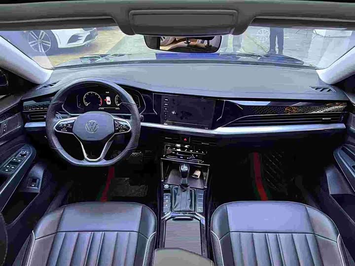 Фото 5 - Volkswagen Passat