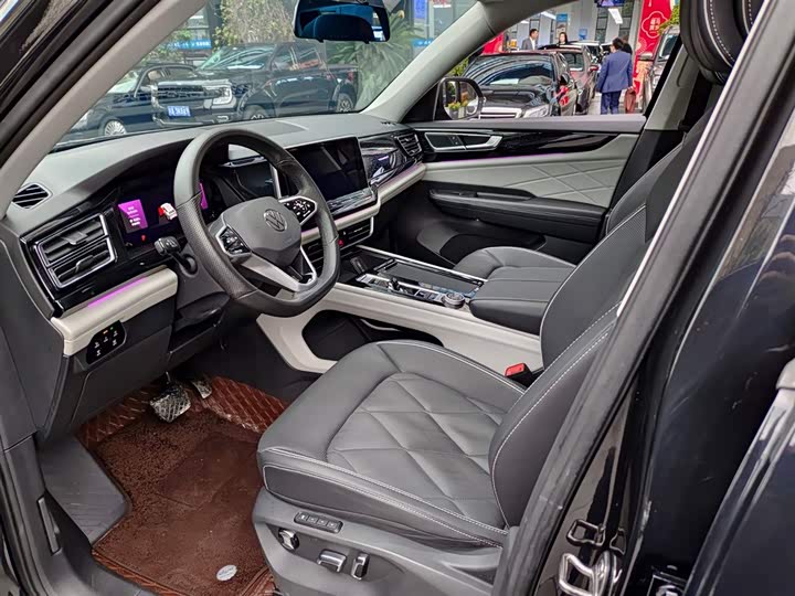 Фото 7 - Volkswagen Teramont Pro