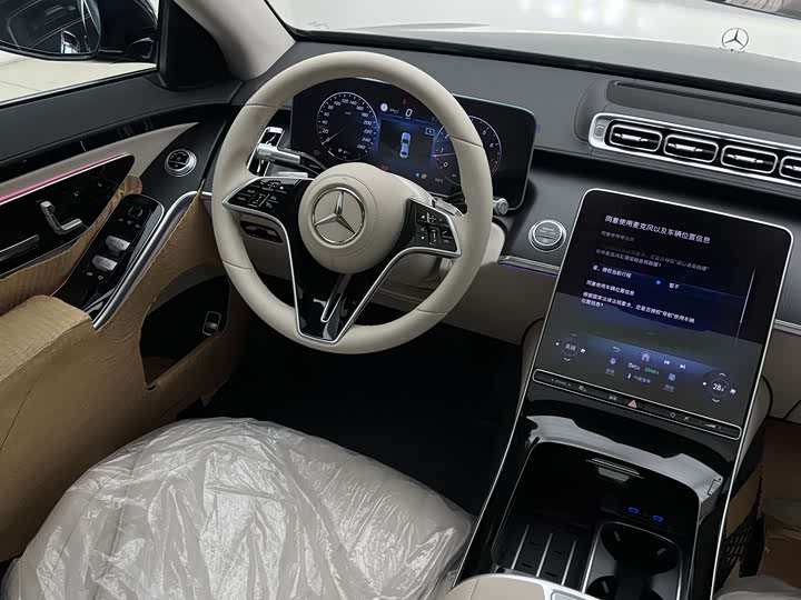 Фото 6 - Mercedes-Benz S-Class
