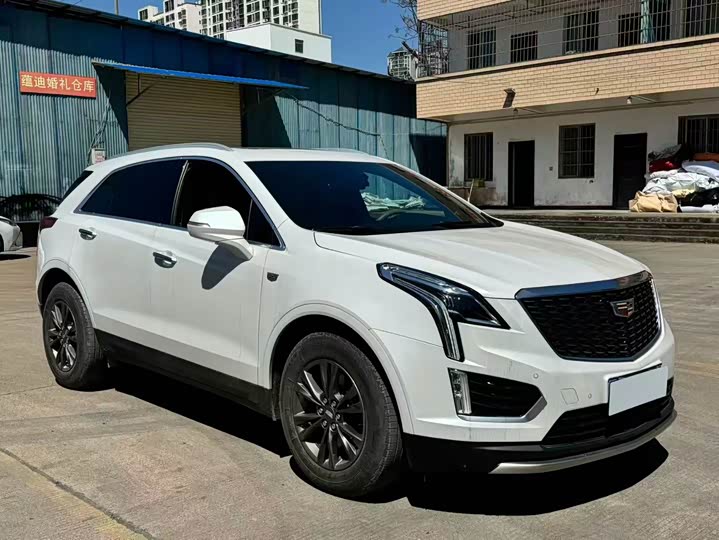 Фото 3 - Cadillac XT5