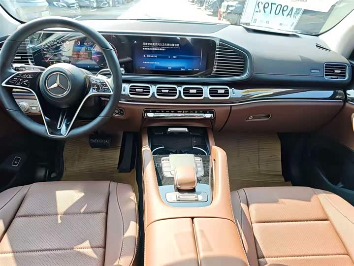 Фото 4 - Mercedes-Benz GLE-Class