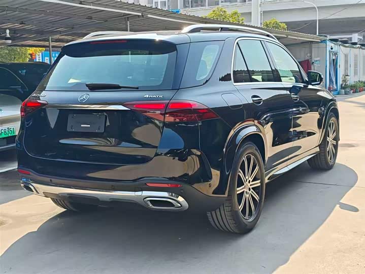 Фото 9 - Mercedes-Benz GLE-Class