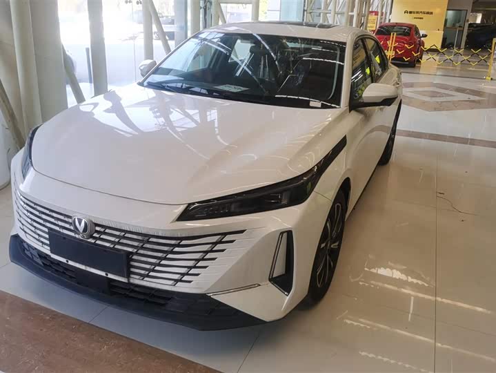 Photo 1 - Changan Eado Plus