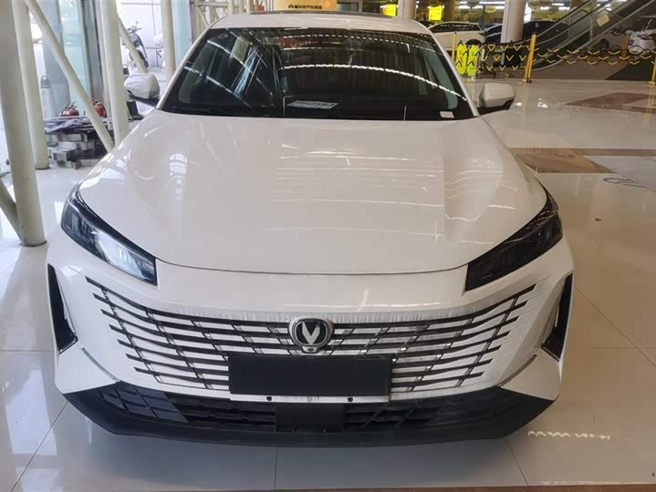 Photo 2 - Changan Eado Plus