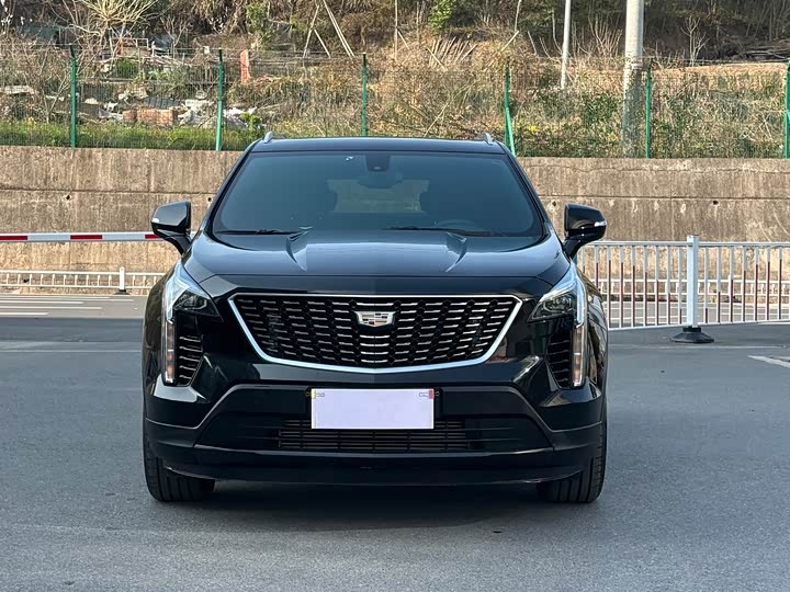 Фото 2 - Cadillac XT4