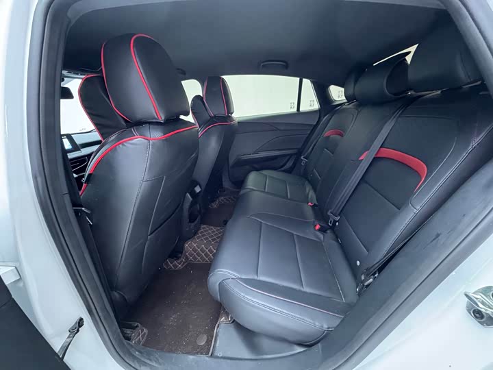 Фото 6 - MG Motor 5