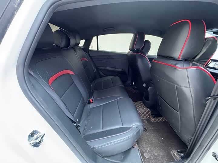 Фото 7 - MG Motor 5