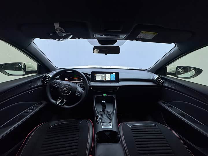 Фото 8 - MG Motor 5