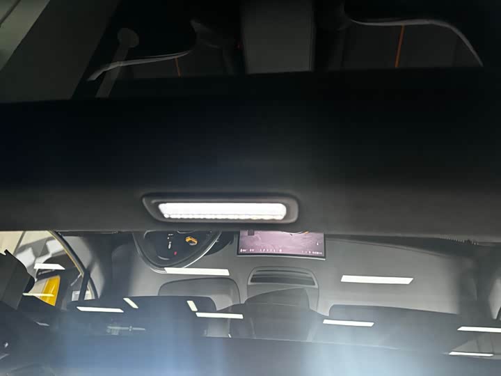 Фото 8 - Zeekr 007