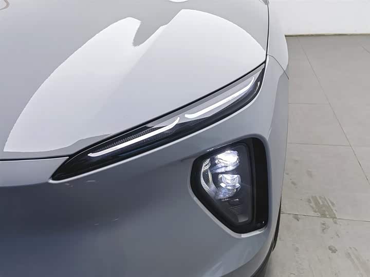 Фото 7 - Nio ES6