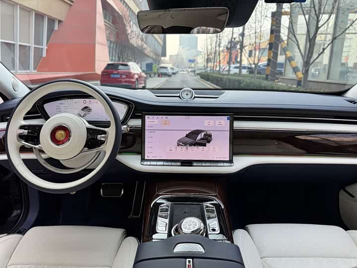 Photo 7 - Hongqi L1 (Guoya)