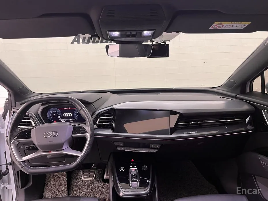 Фото 15 - Audi Q4 e-tron