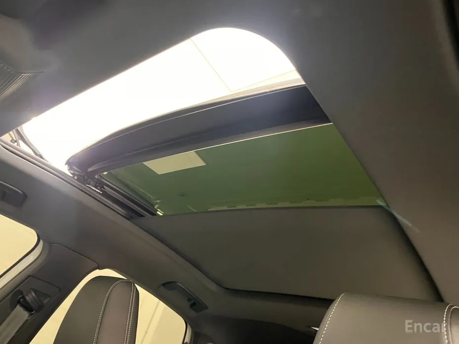 Фото 16 - Audi Q4 e-tron