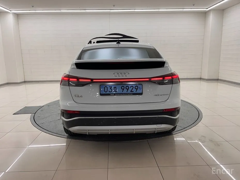 Фото 3 - Audi Q4 e-tron