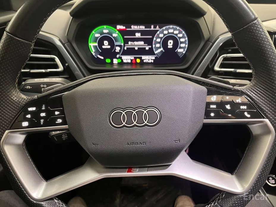 Фото 5 - Audi Q4 e-tron