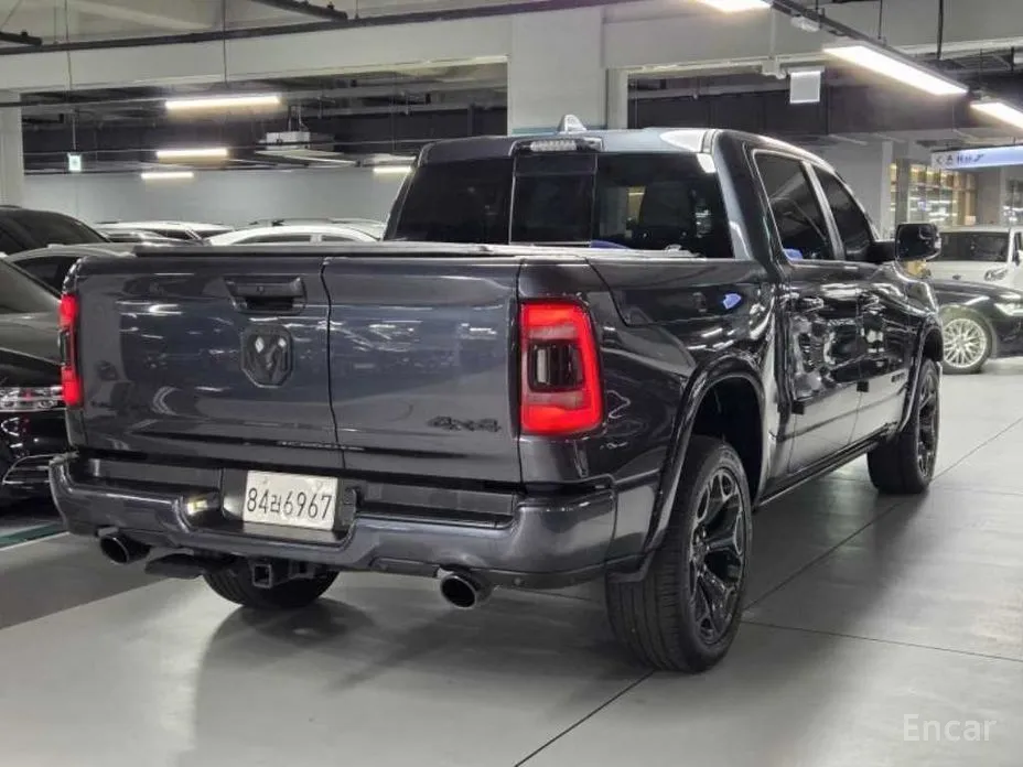 Фото 2 - Dodge Ram Pickup