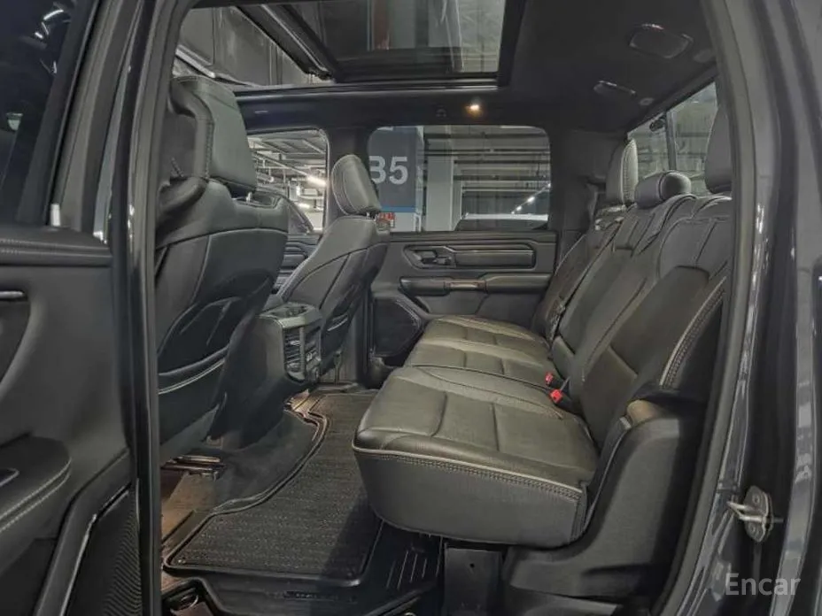 Фото 9 - Dodge Ram Pickup