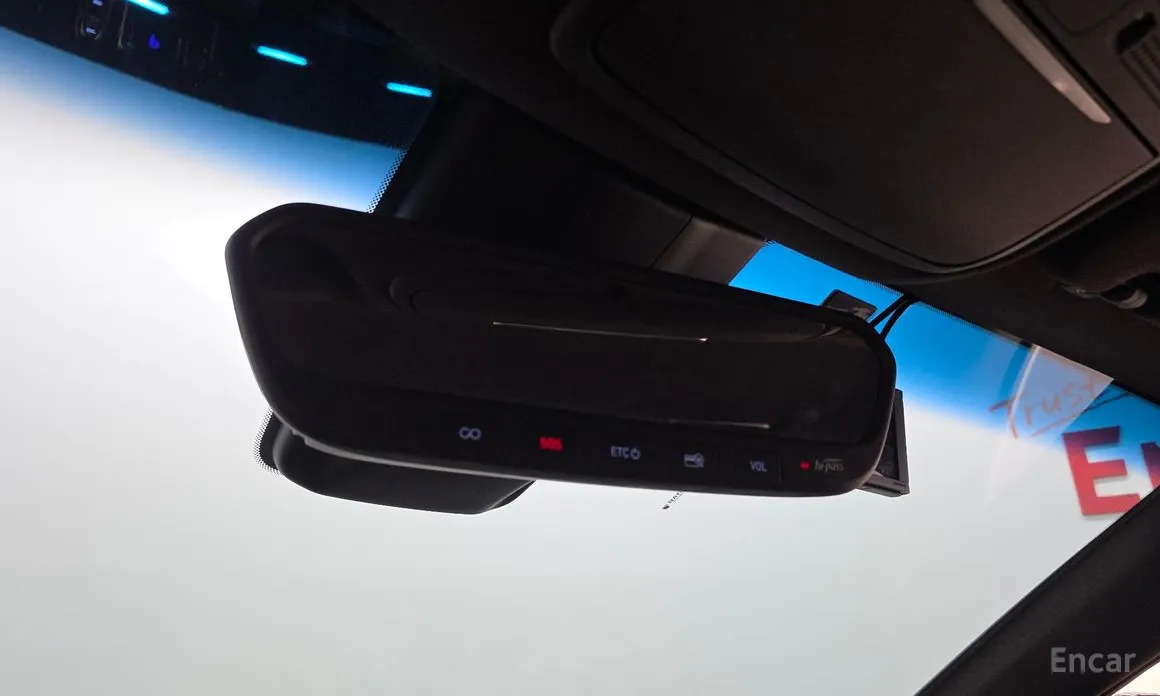 Фото 17 - Genesis G90