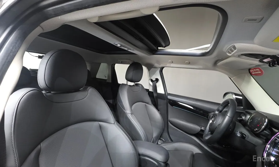 Фото 11 - Mini Cooper