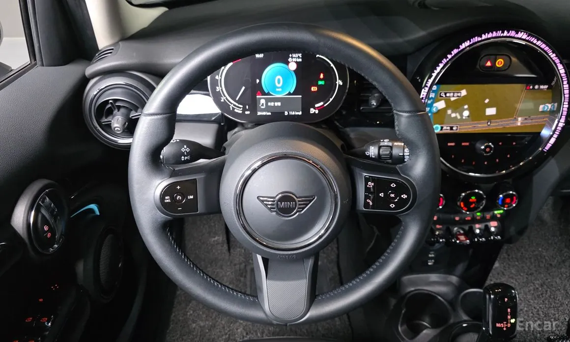 Фото 14 - Mini Cooper