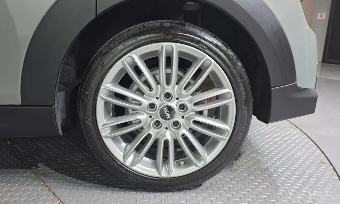 Фото 5 - Mini Cooper