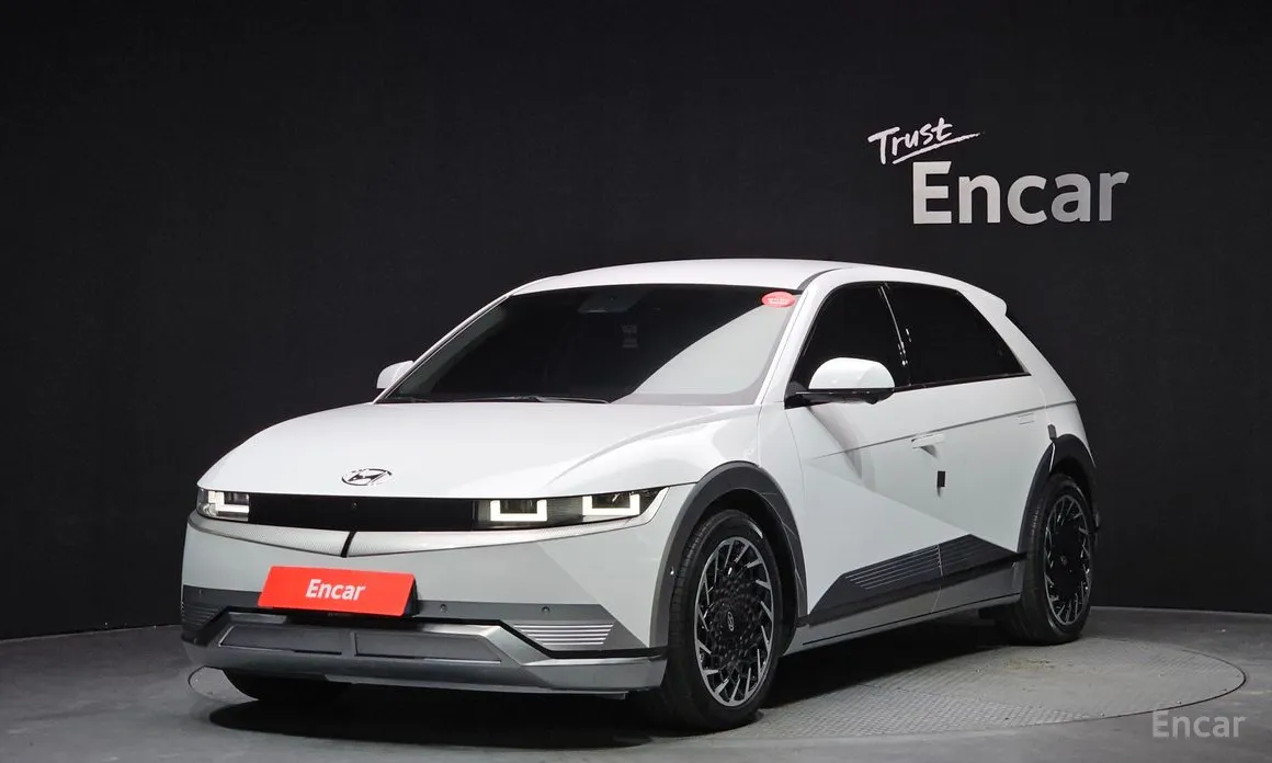 Photo 1 - Hyundai Ioniq 5