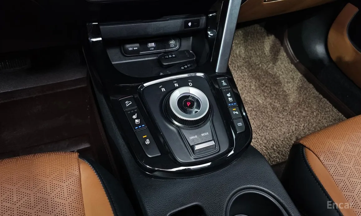 Фото 9 - Kia Seltos