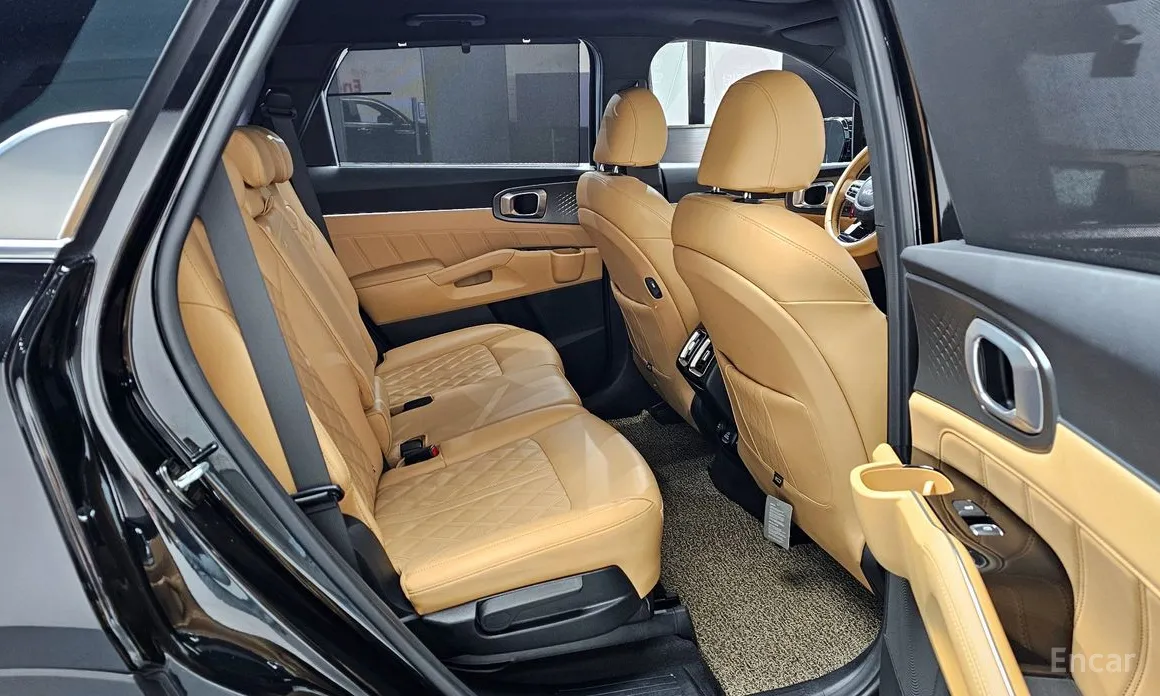 Фото 12 - Kia Sorento