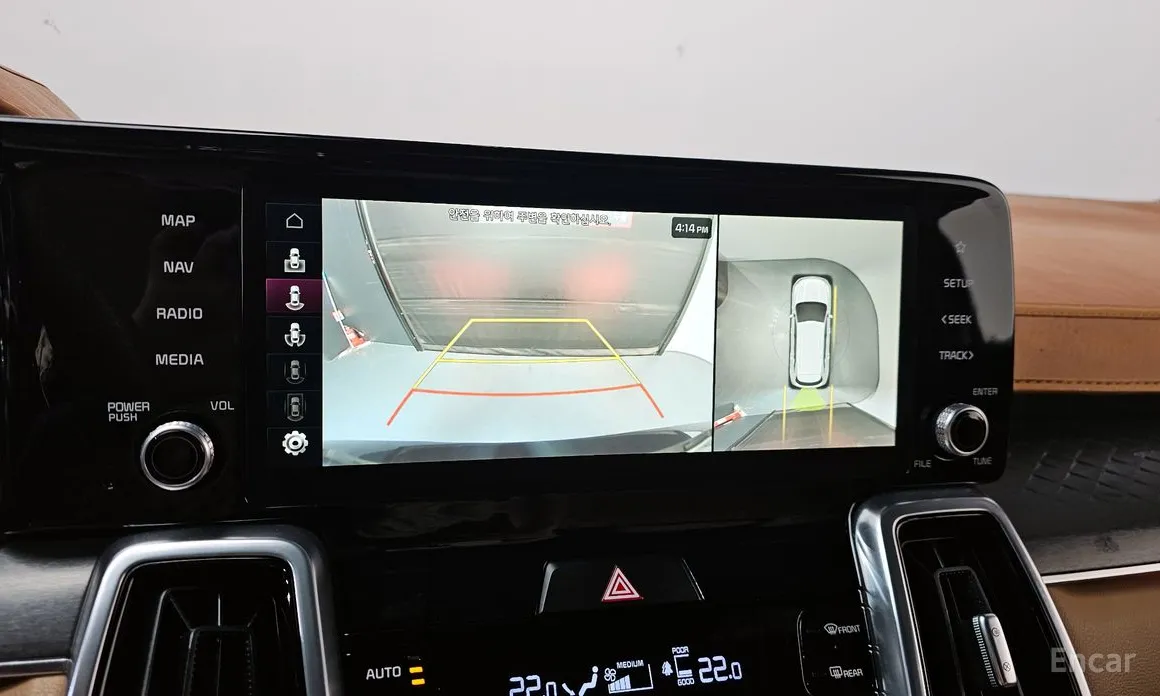 Фото 15 - Kia Sorento