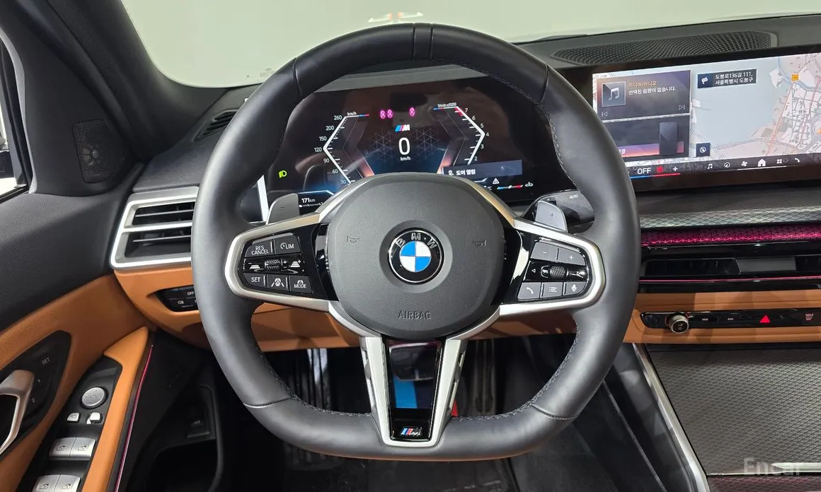 Photo 13 - BMW 3 Series