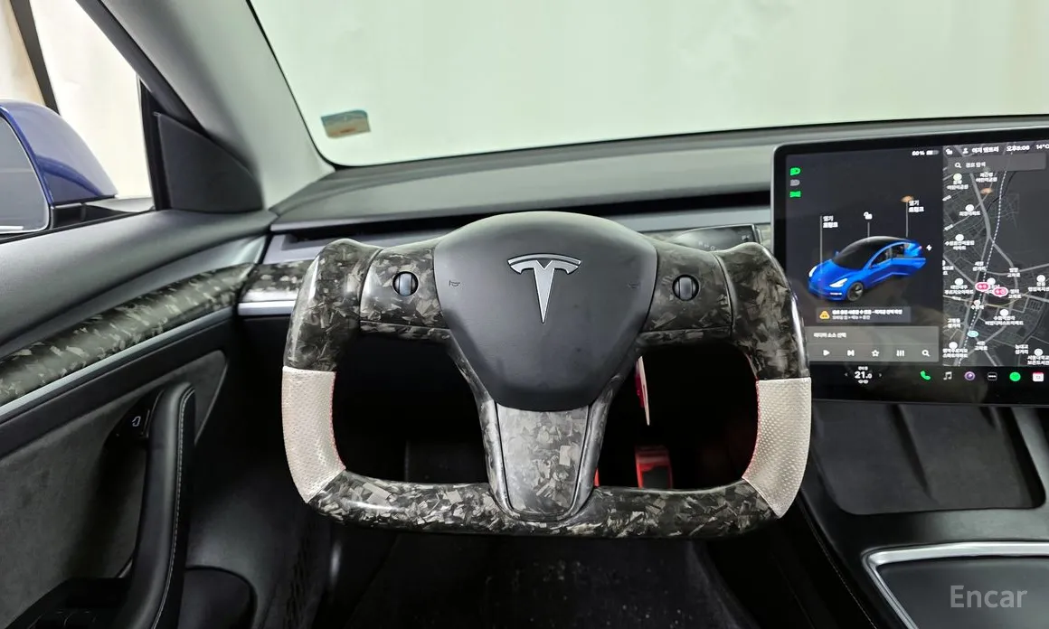 Фото 13 - Tesla Model 3