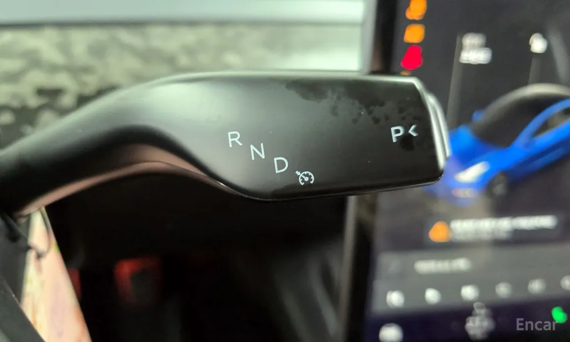 Фото 9 - Tesla Model 3