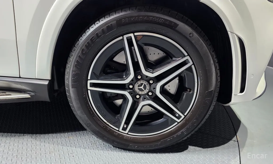 Фото 5 - Mercedes-Benz GLE-Class