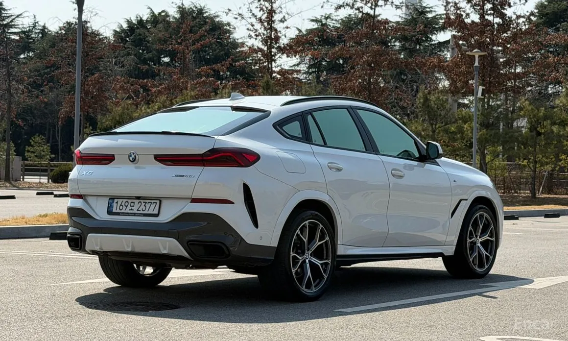 Фото 2 - BMW X6