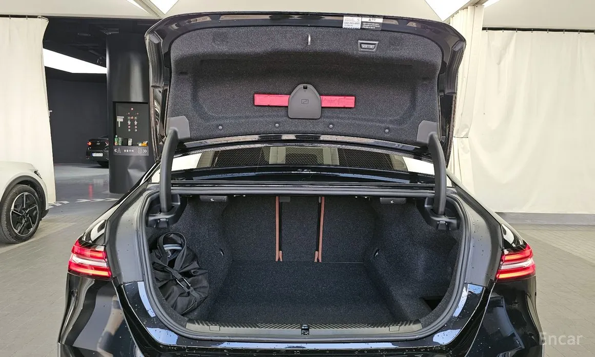 Фото 20 - BMW 5 Series