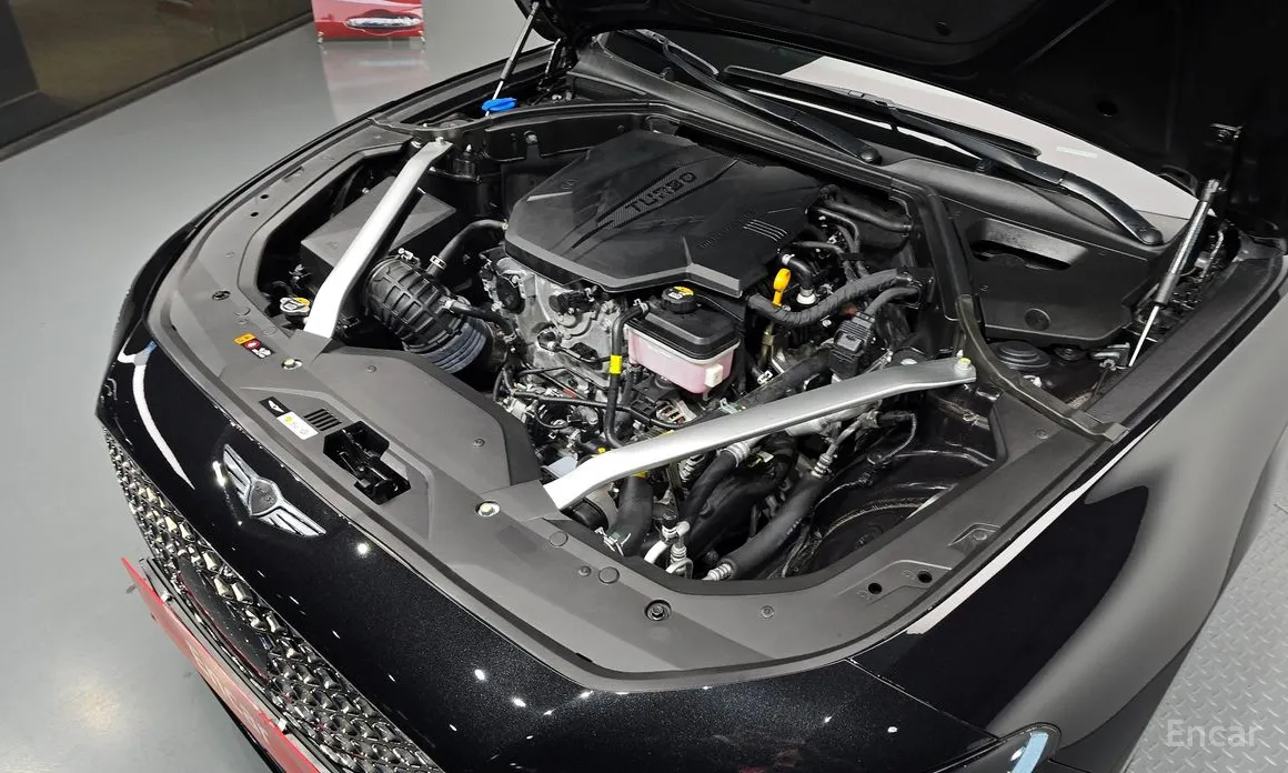 Genesis G70 2022 Gasoline 2.5T 2WD