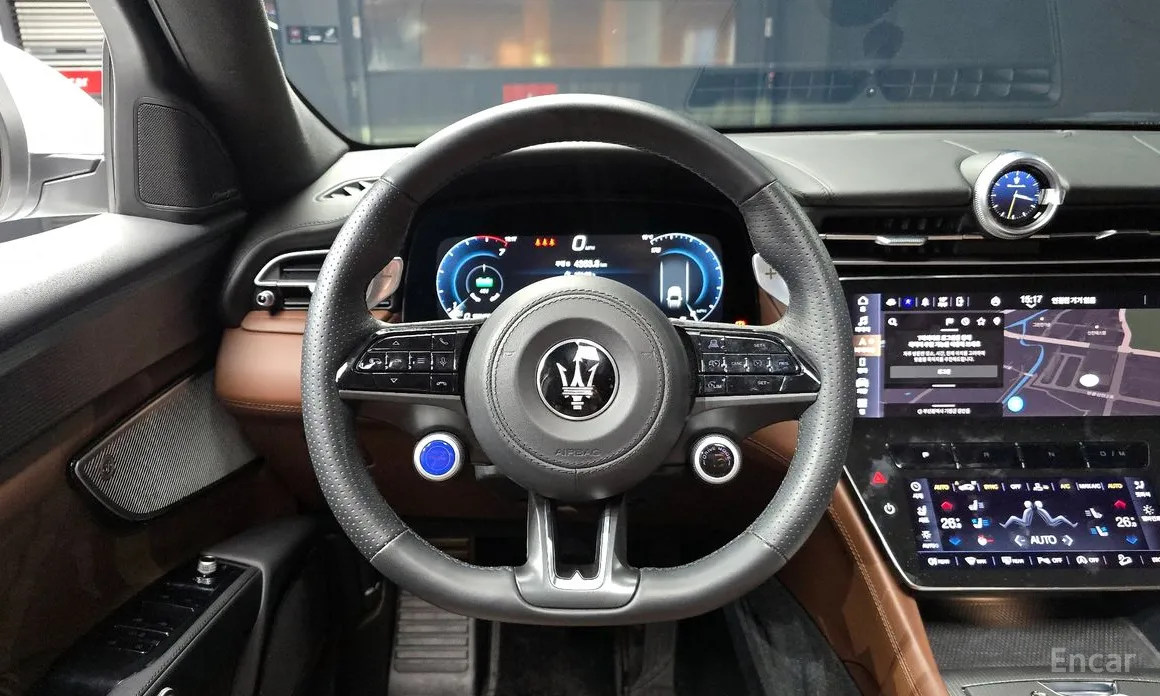 Фото 13 - Maserati Grecale