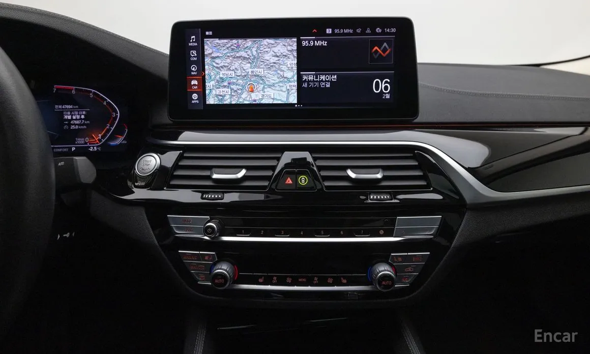 Фото 13 - BMW 5 Series