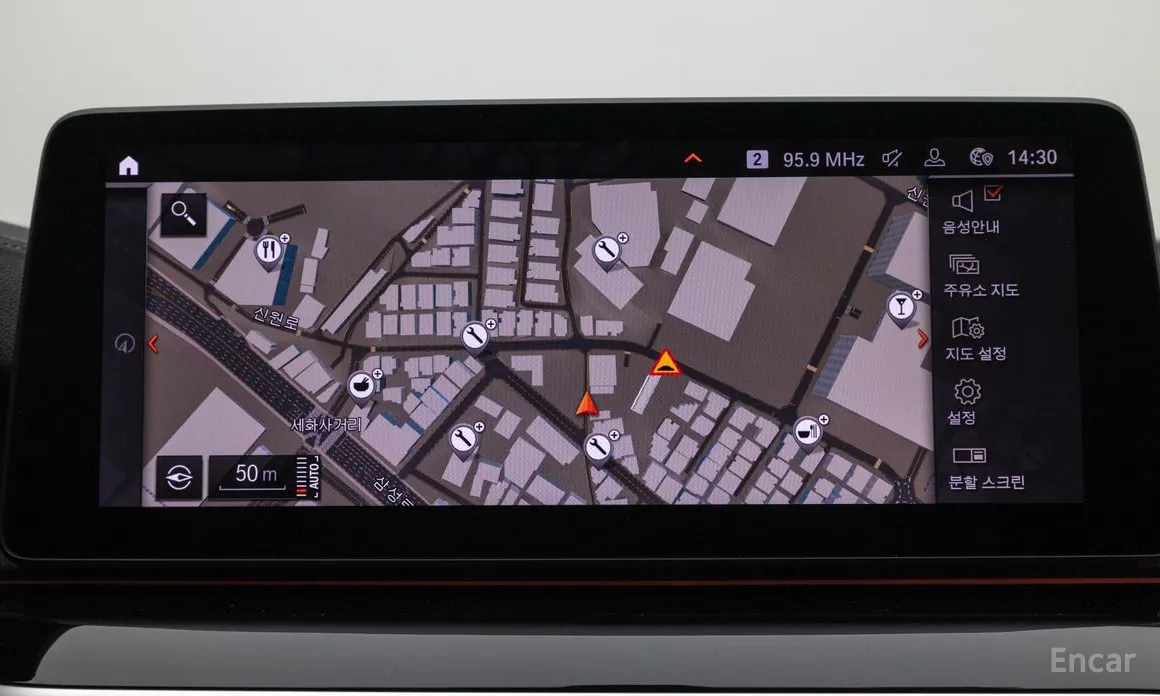 Фото 17 - BMW 5 Series