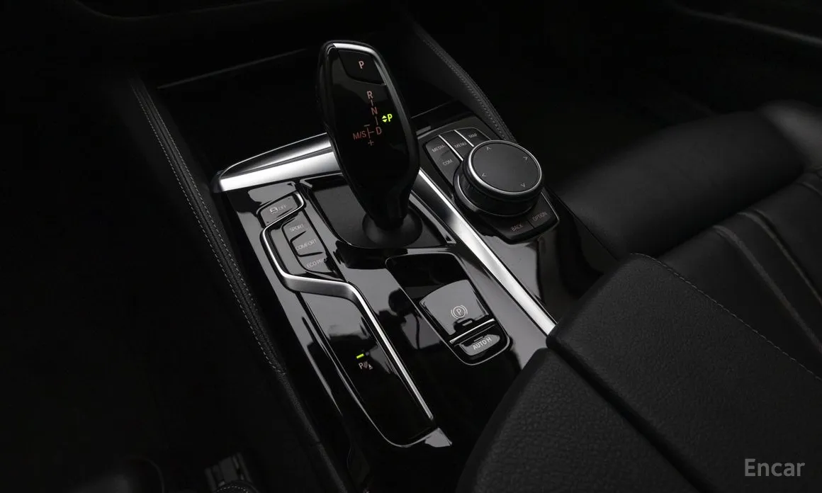 Фото 9 - BMW 5 Series