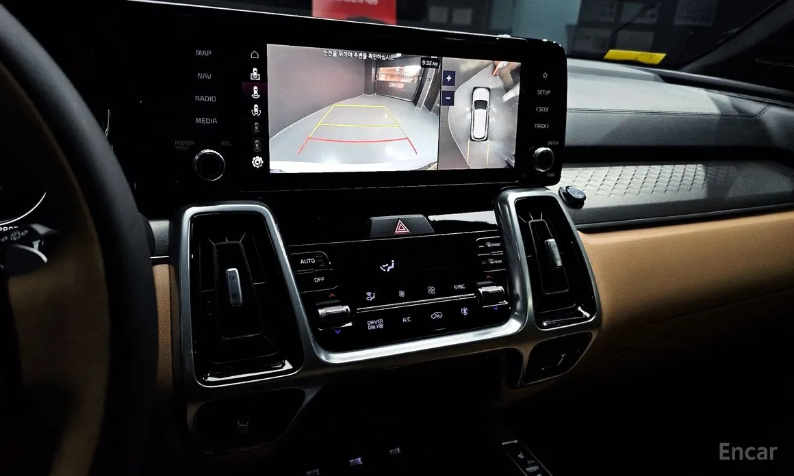 Фото 15 - Kia Sorento